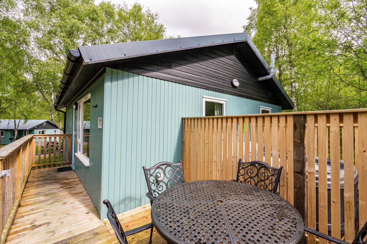 Bracken Lodge 7 With Hot Tub Belladrum المظهر الخارجي الصورة